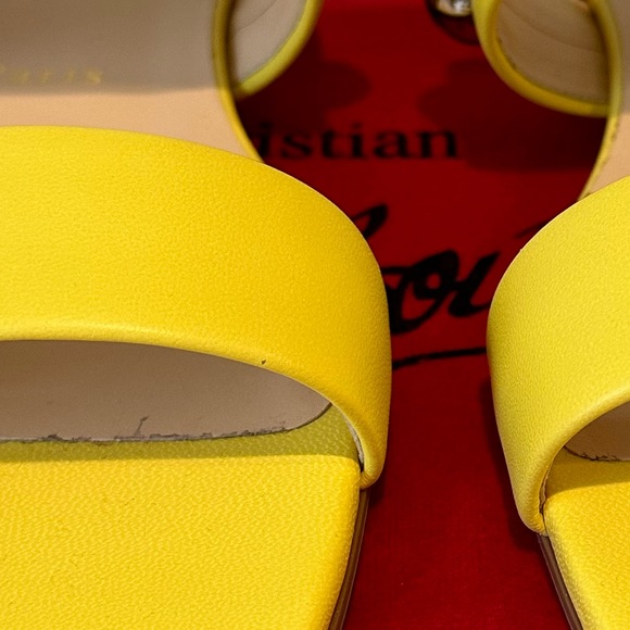 Christian Louboutin Simple Bille Flat Sandal